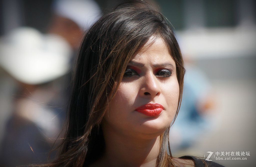 俊男靓女声援狗头帮标题党