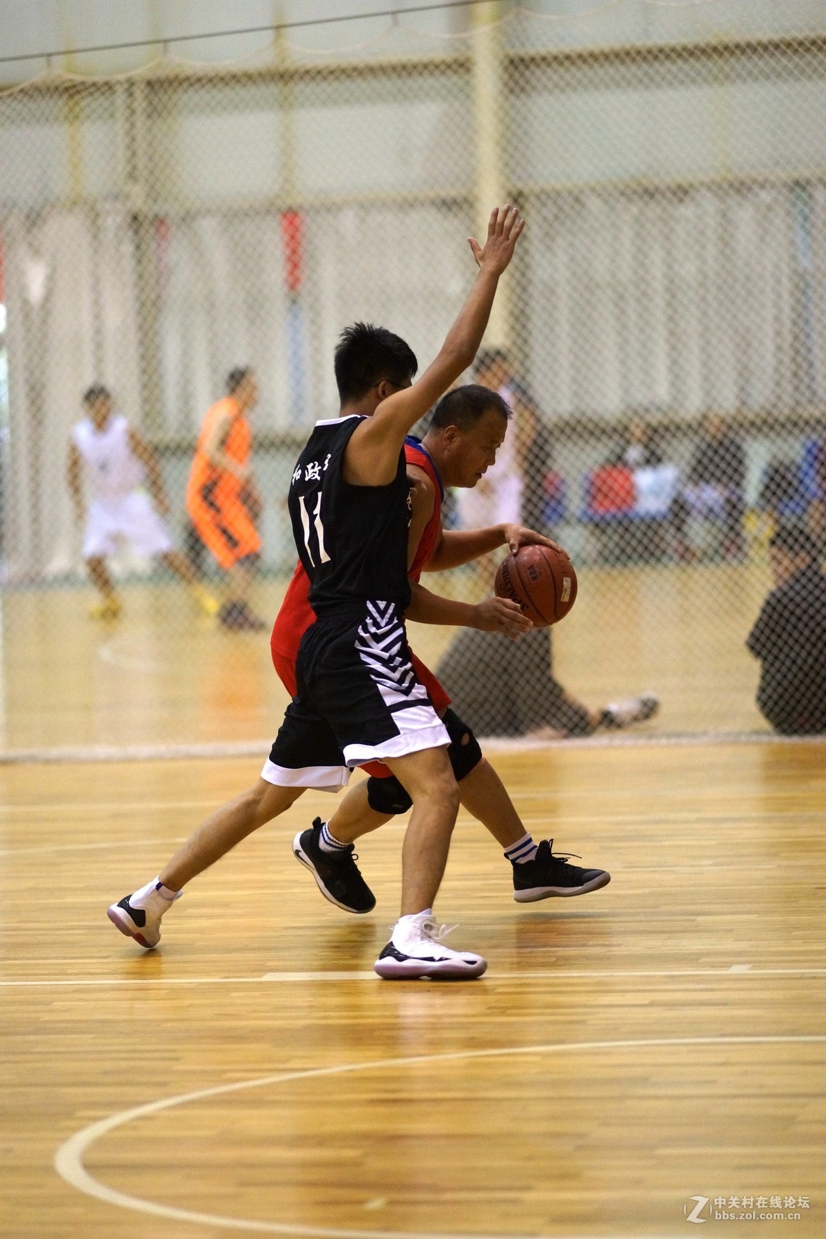 篮球比赛拍几张