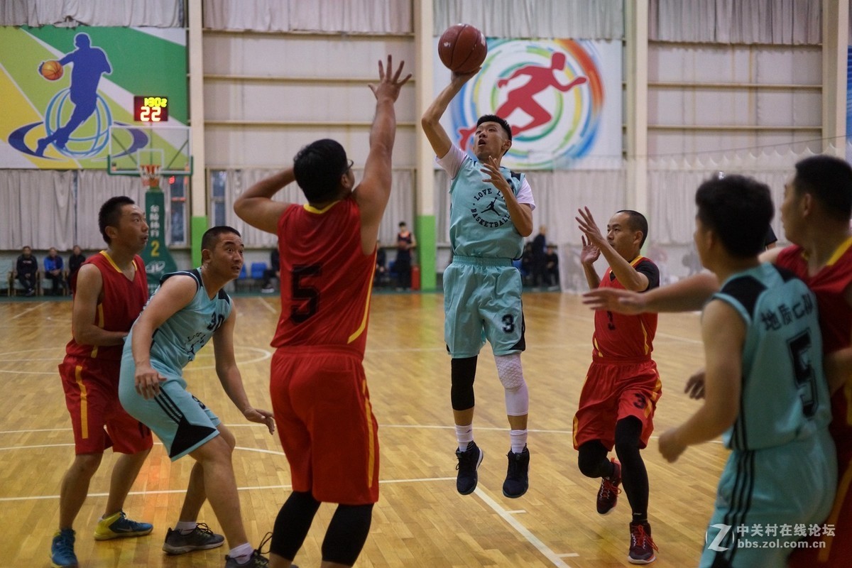 篮球比赛拍几张