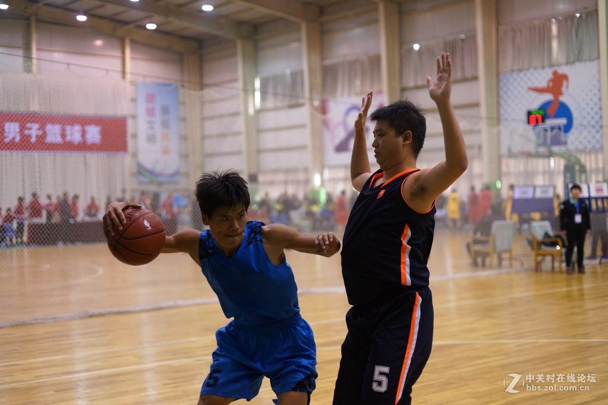 篮球比赛拍几张