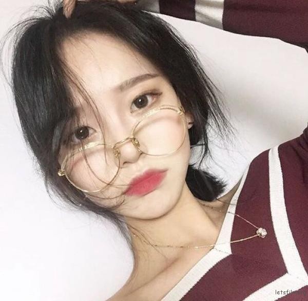 拒绝剪刀手 教你刷爆朋友圈的自拍