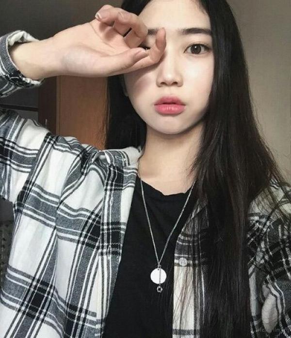 拒绝剪刀手 教你刷爆朋友圈的自拍