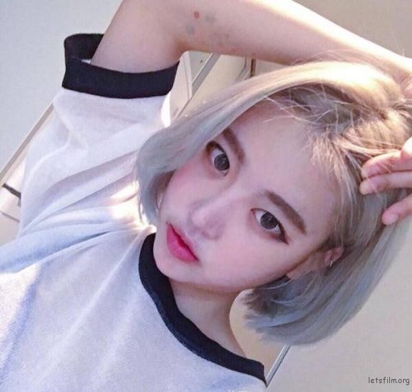 拒绝剪刀手 教你刷爆朋友圈的自拍