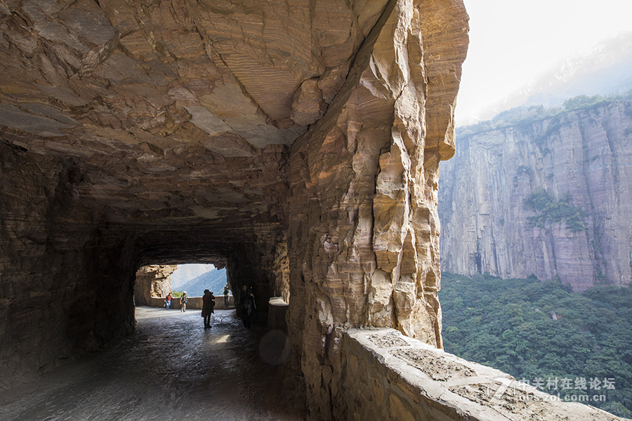 绝壁长廊郭亮洞
