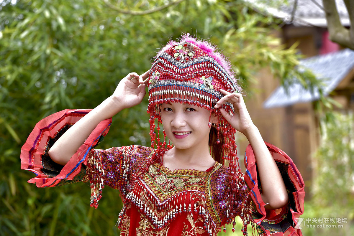 壮族姑娘