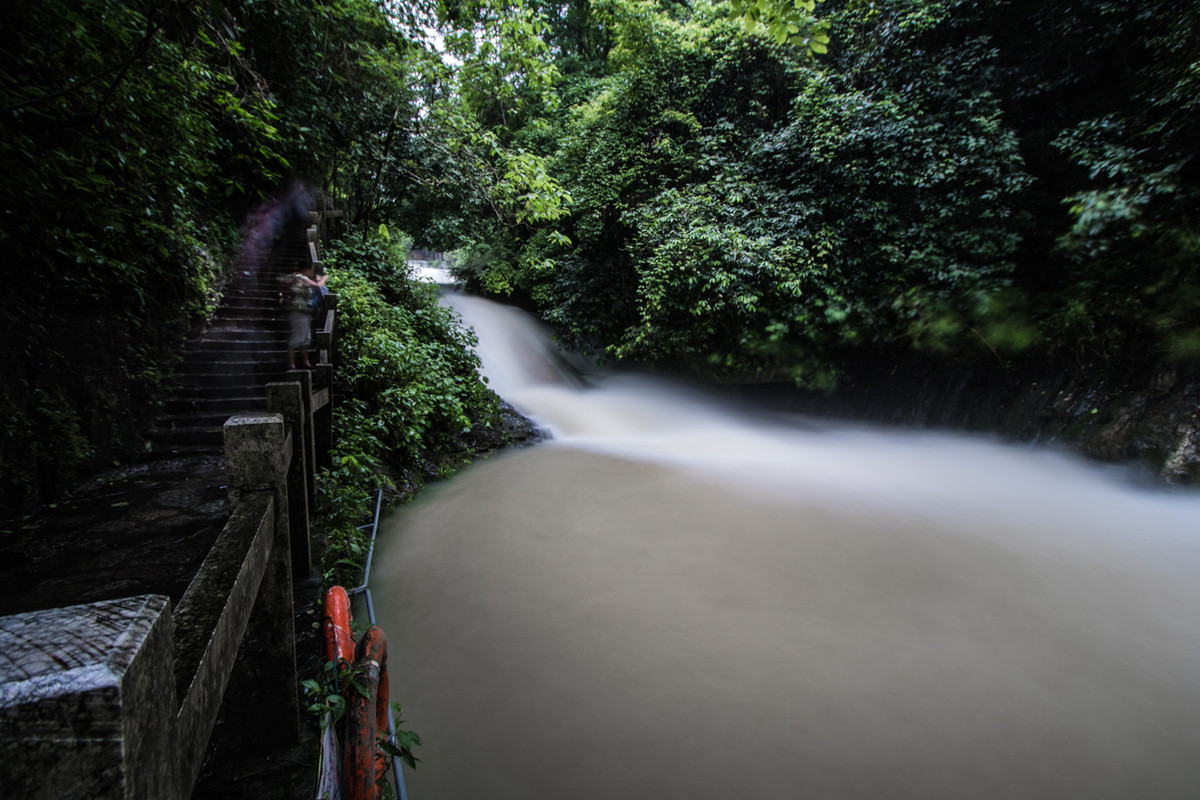 桂林古东森林瀑布群3