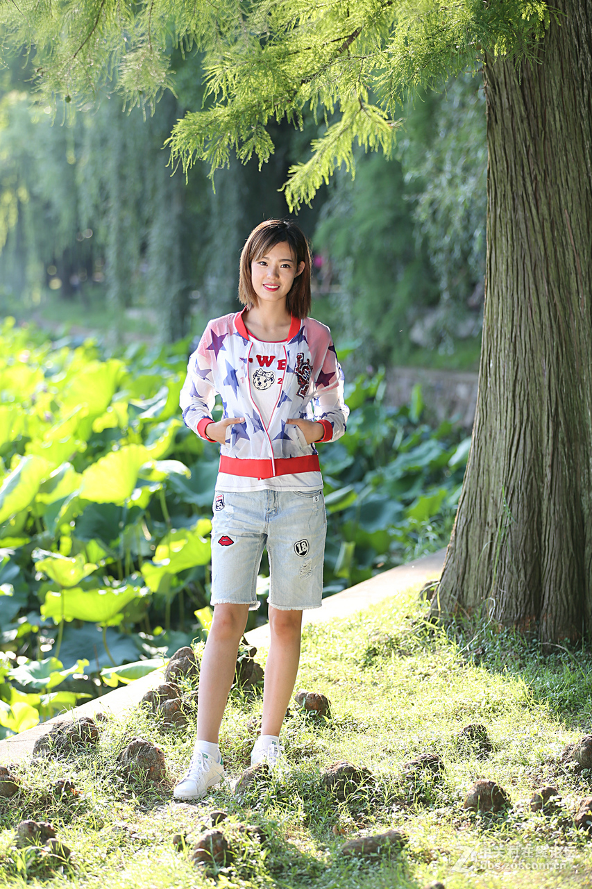 东湖拍的美女【续三】