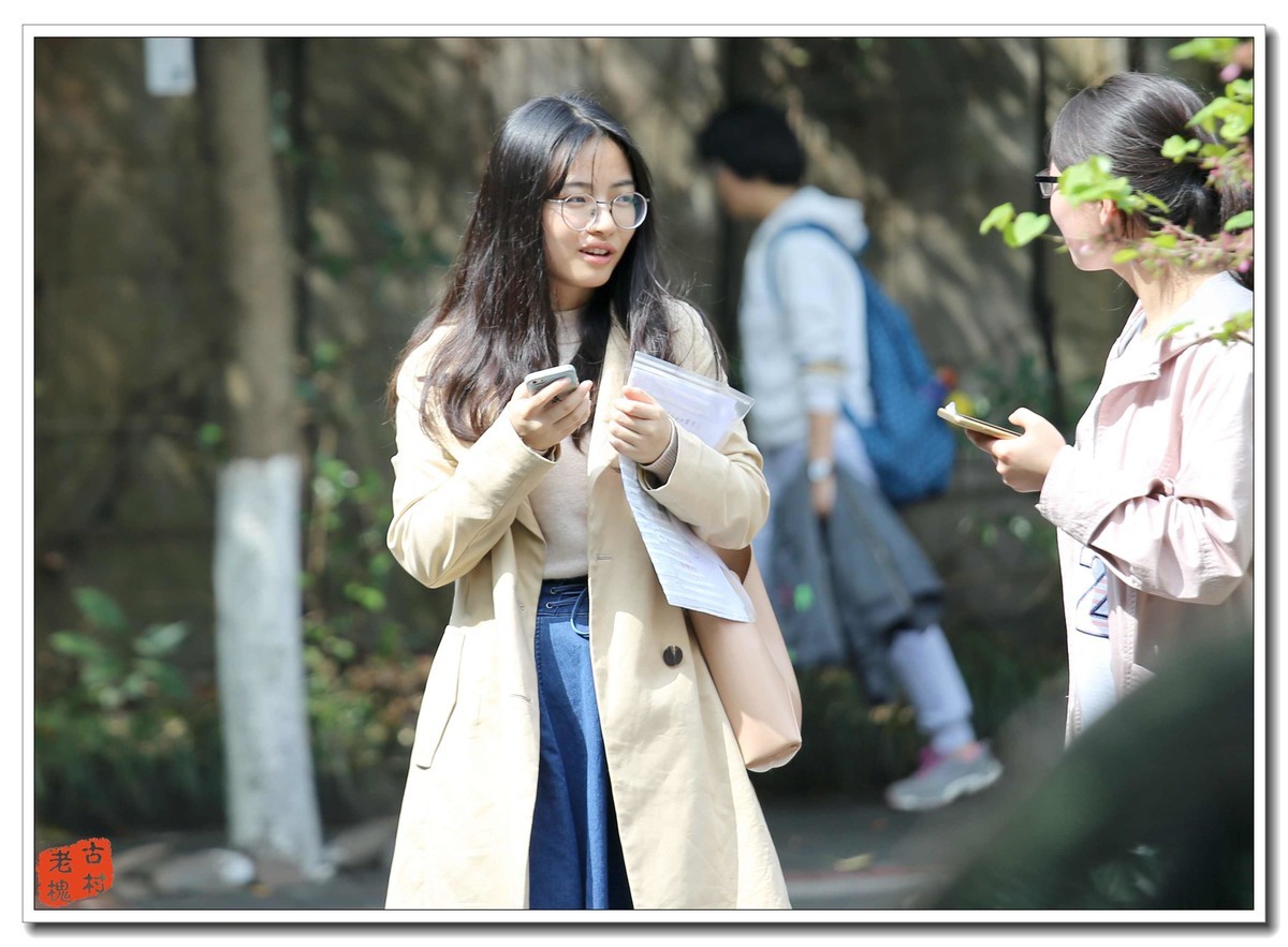 西南大学抓拍美女3