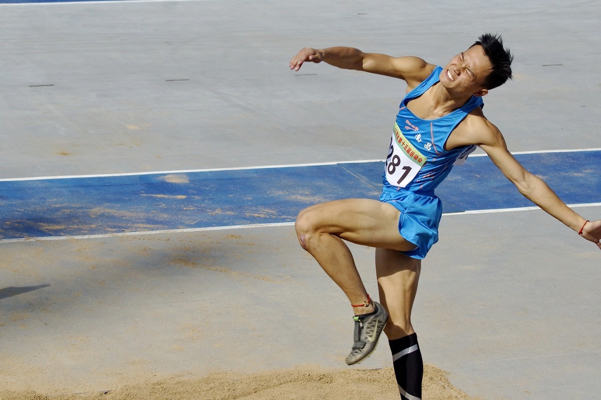 跳远形形色色的表情