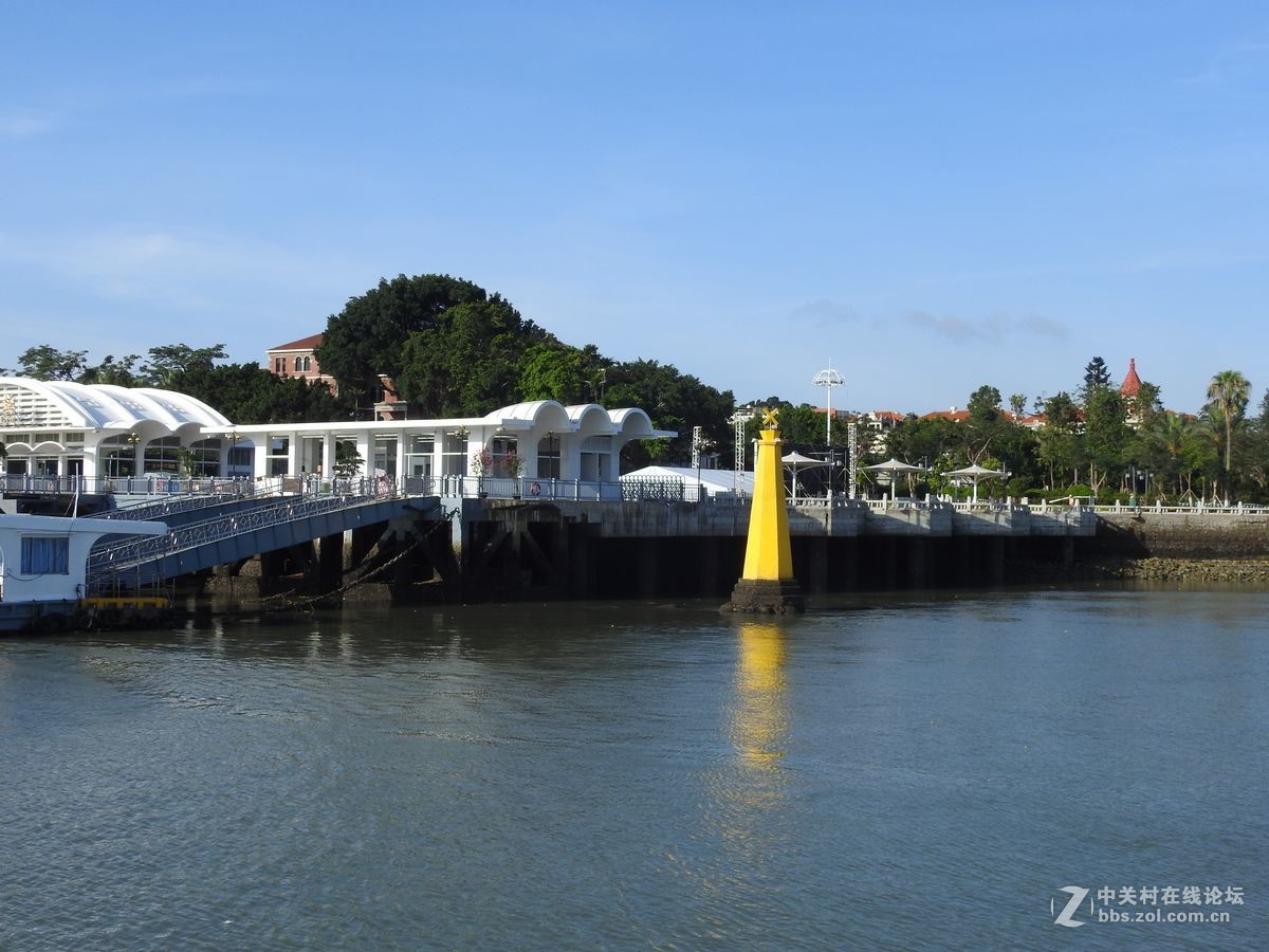 美丽的厦门鼓浪早晨海边风光摄影