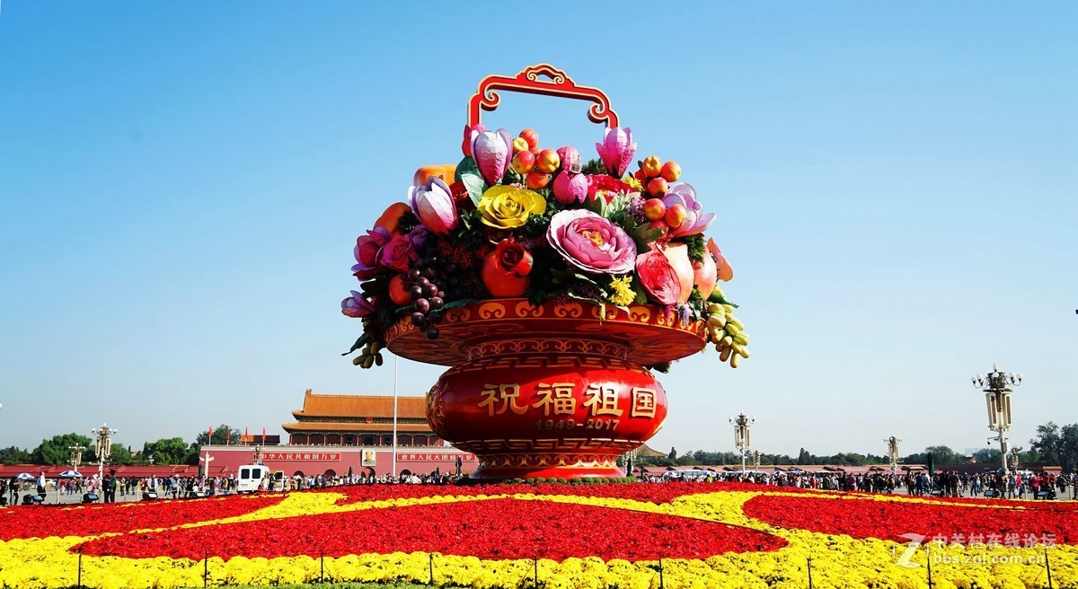 花如海人如潮喜庆祖国强盛一