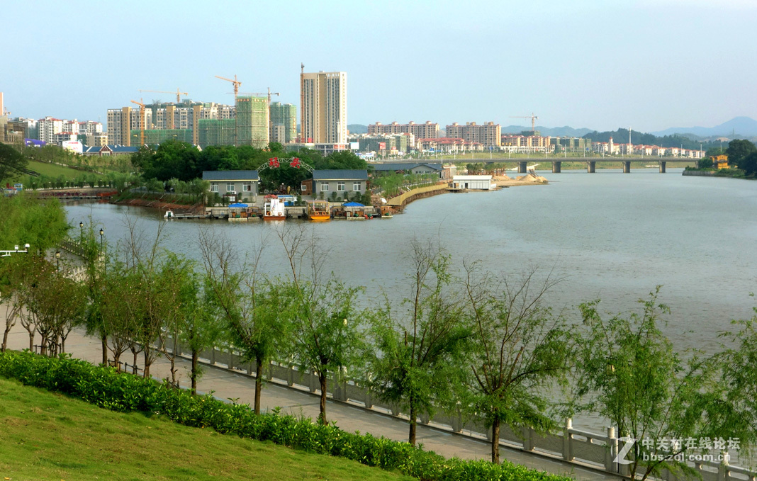 上海虹口月亮湾图片