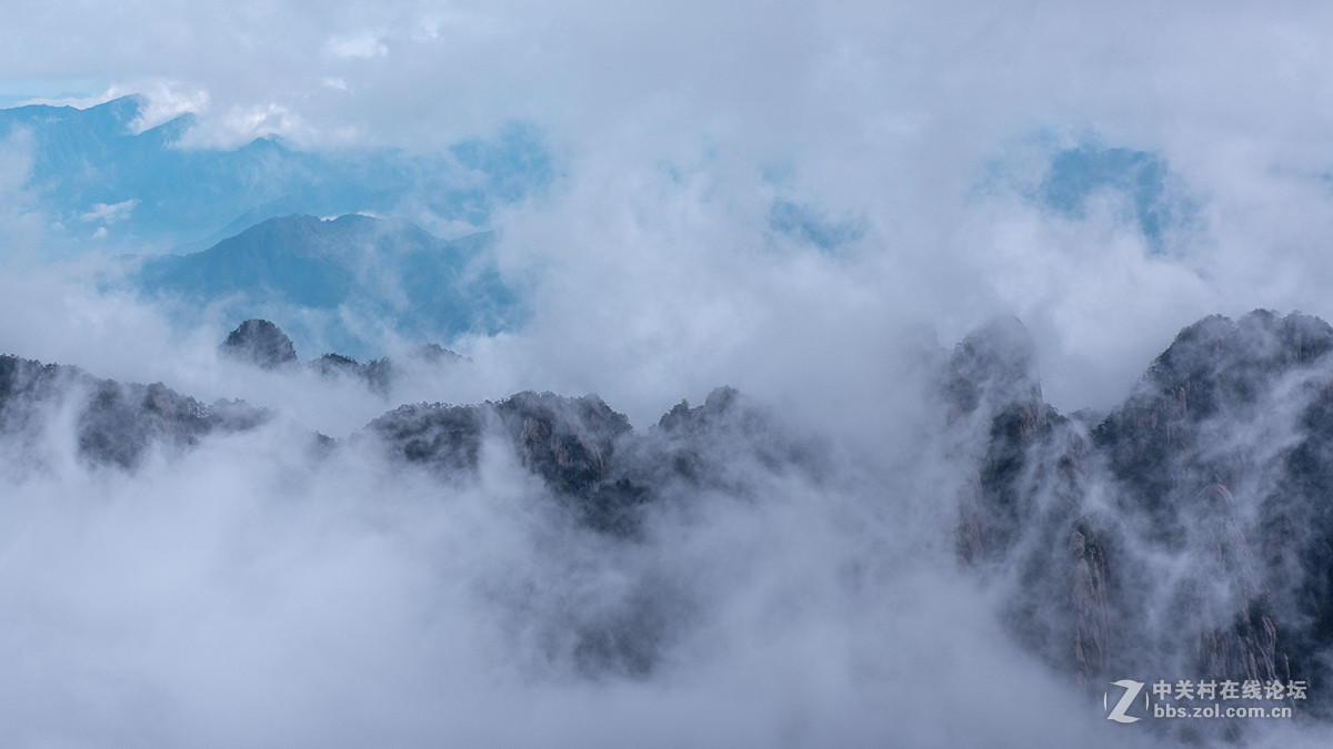 黄山美景尽收眼底