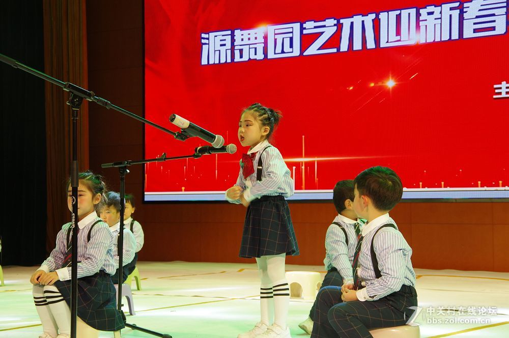 莱州东方百分百口才-聪明树早教里的聪慧漂亮灵动的孩子