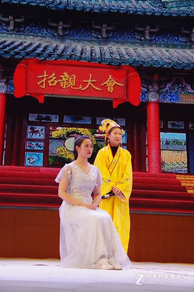 莱州东方百分百口才-聪明树早教里的聪慧漂亮灵动的孩子