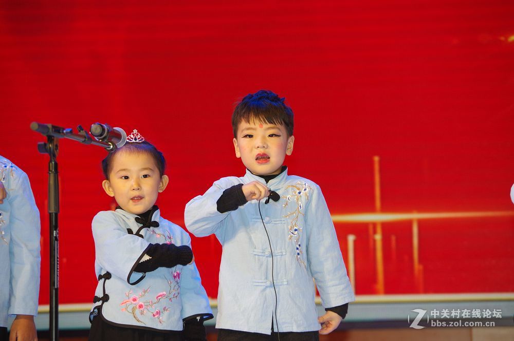 莱州东方百分百口才-聪明树早教里的聪慧漂亮灵动的孩子