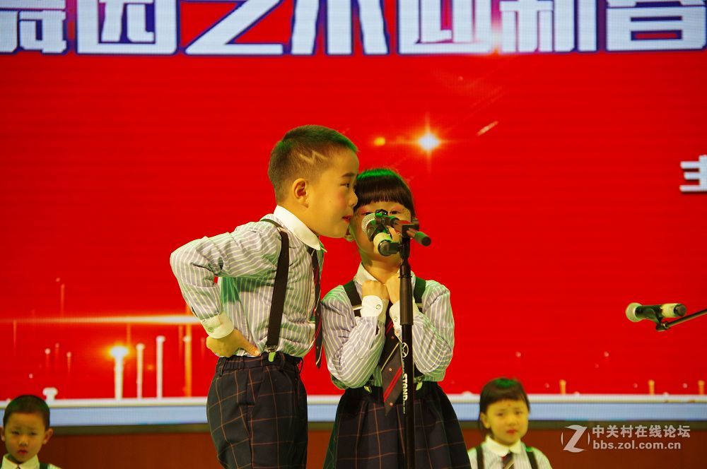 莱州东方百分百口才-聪明树早教里的聪慧漂亮灵动的孩子