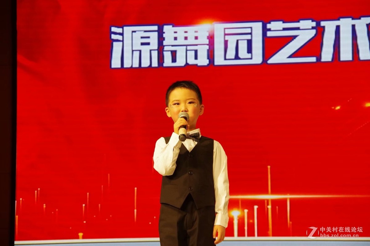 莱州东方百分百口才-聪明树早教里的聪慧漂亮灵动的孩子