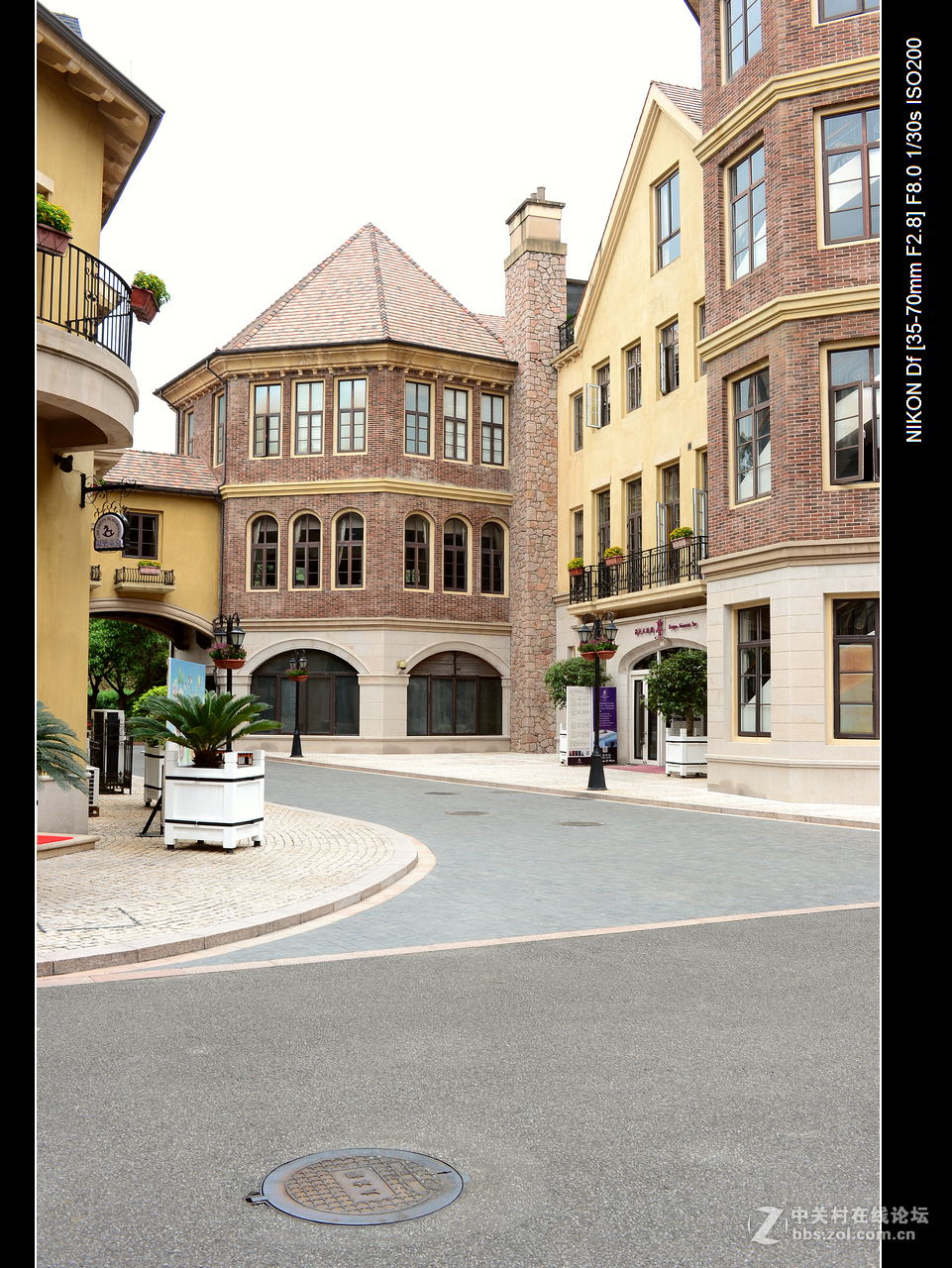 也太安静了，找个人影都难，----为有等等吧。