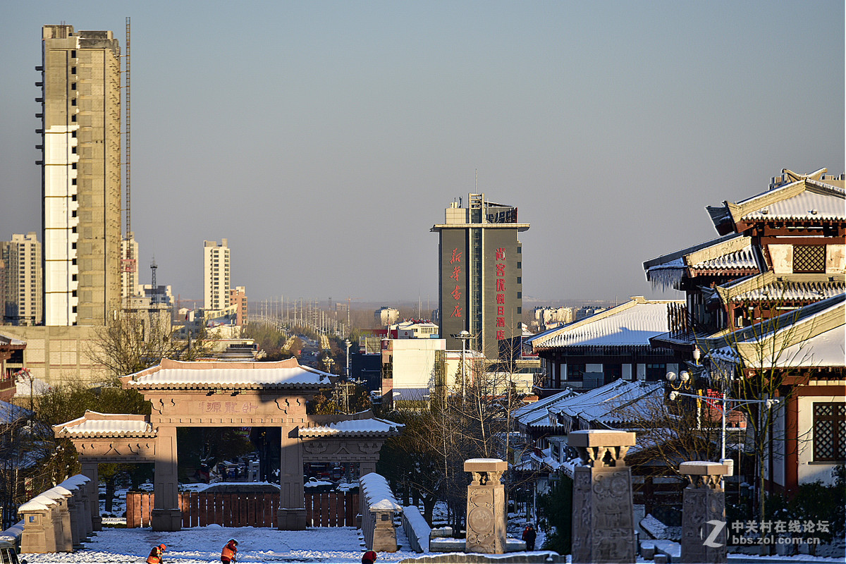 750 70-200,,2015年第一场大雪后的诸葛亮公园。