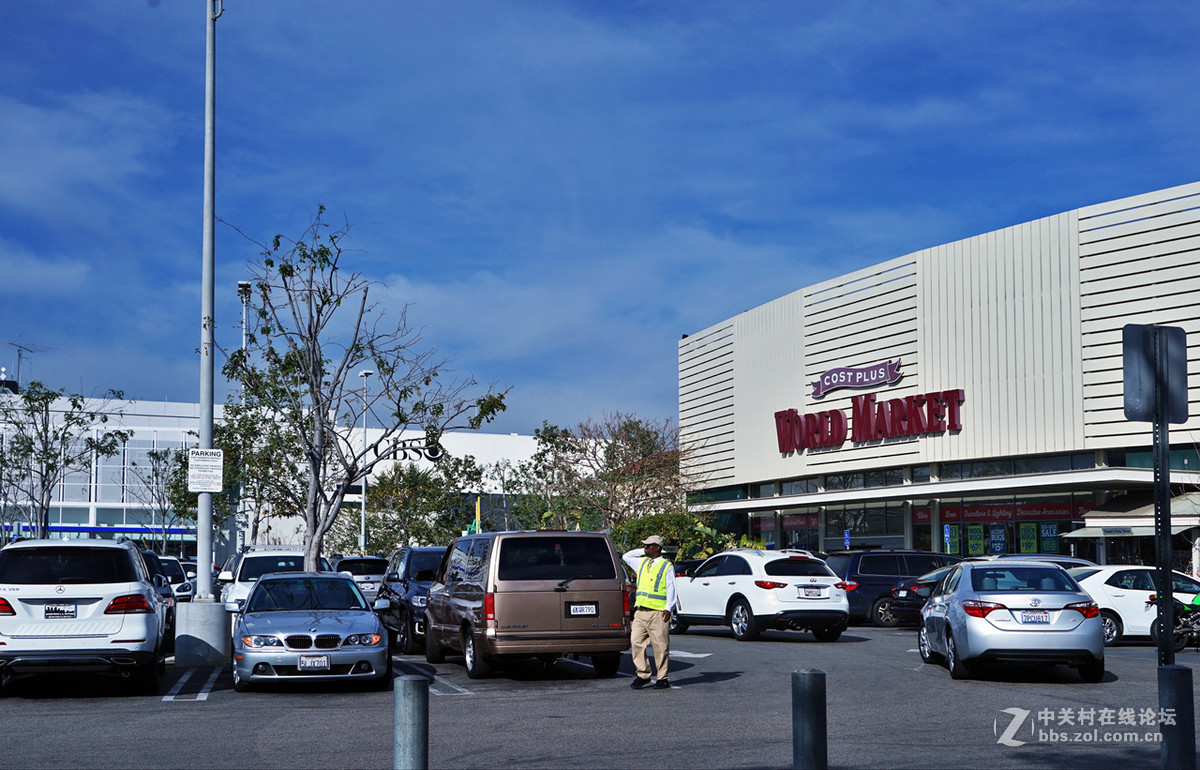 美国洛杉矶格罗夫购物中心附近景色掠影