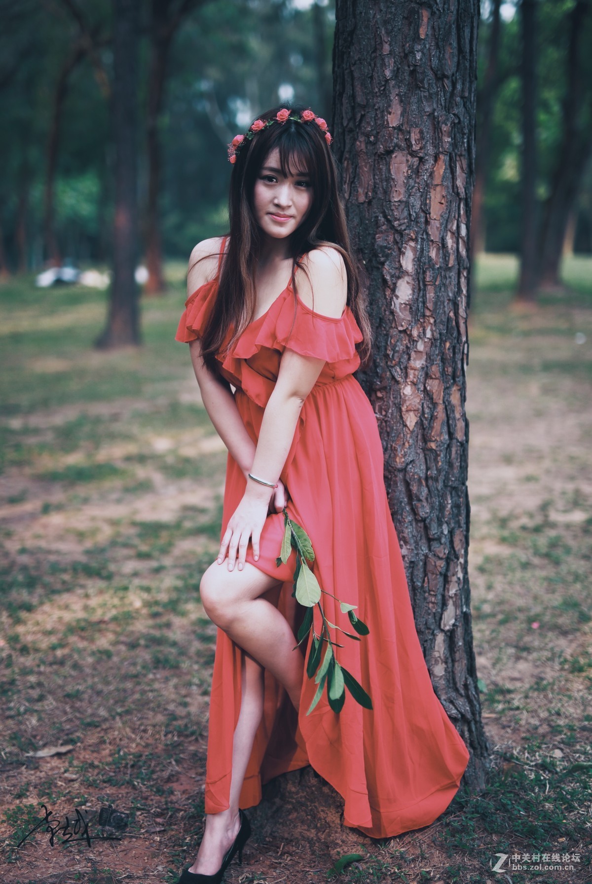 红衣女郎