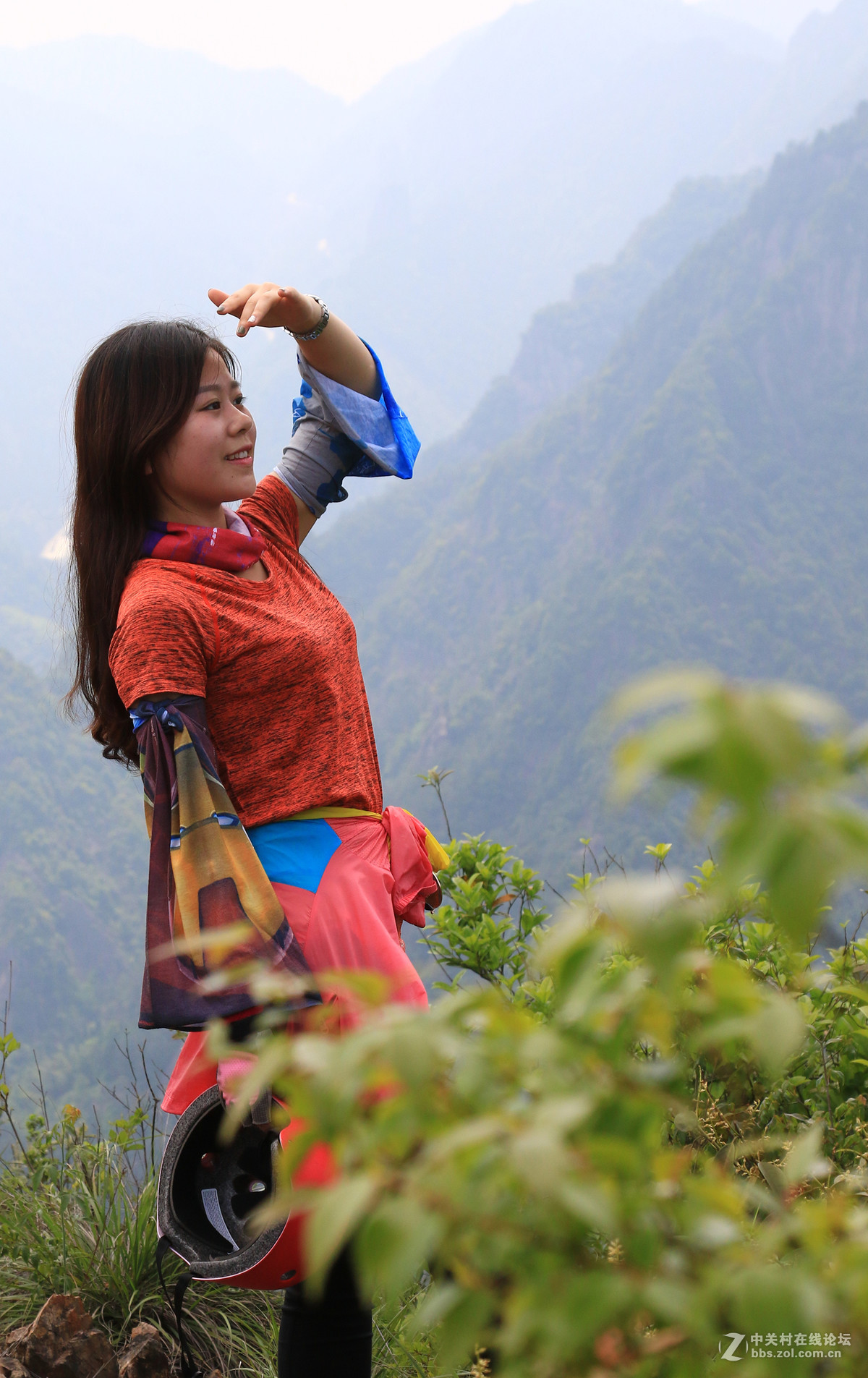 原片，一次户外活动，內有美女哦！