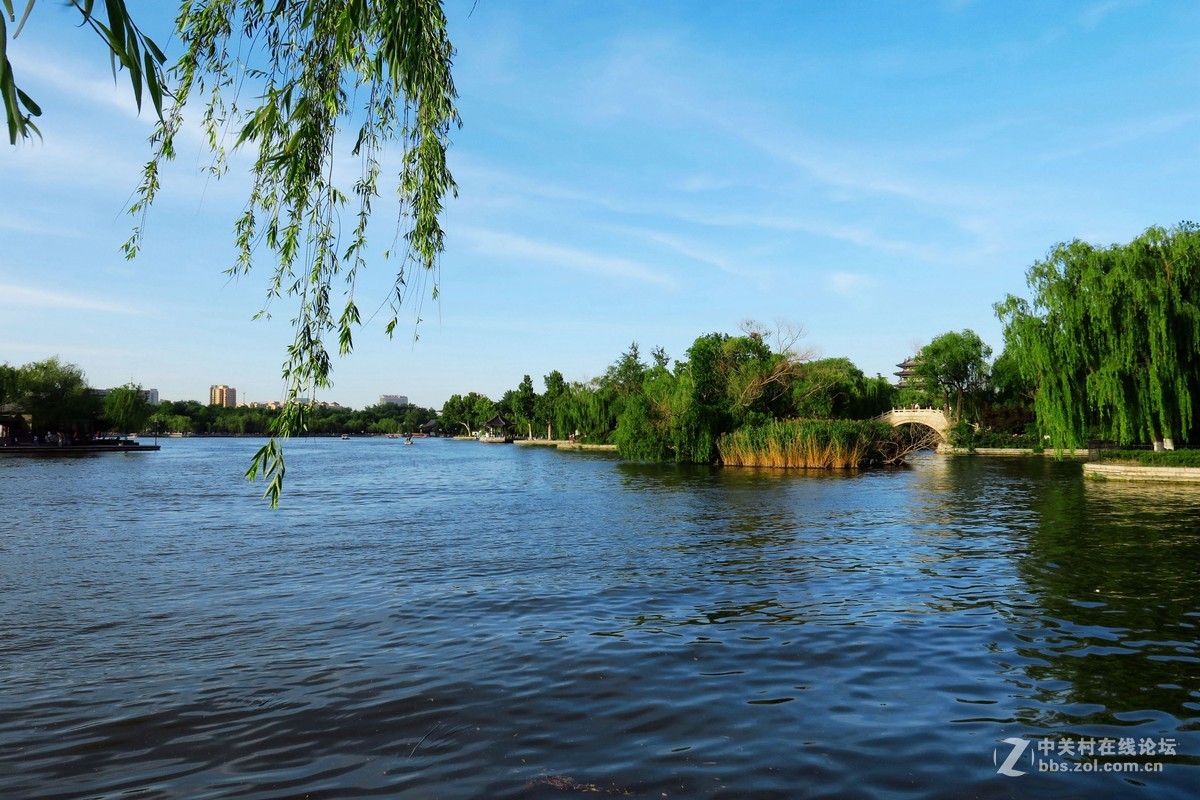 走马看花大明湖