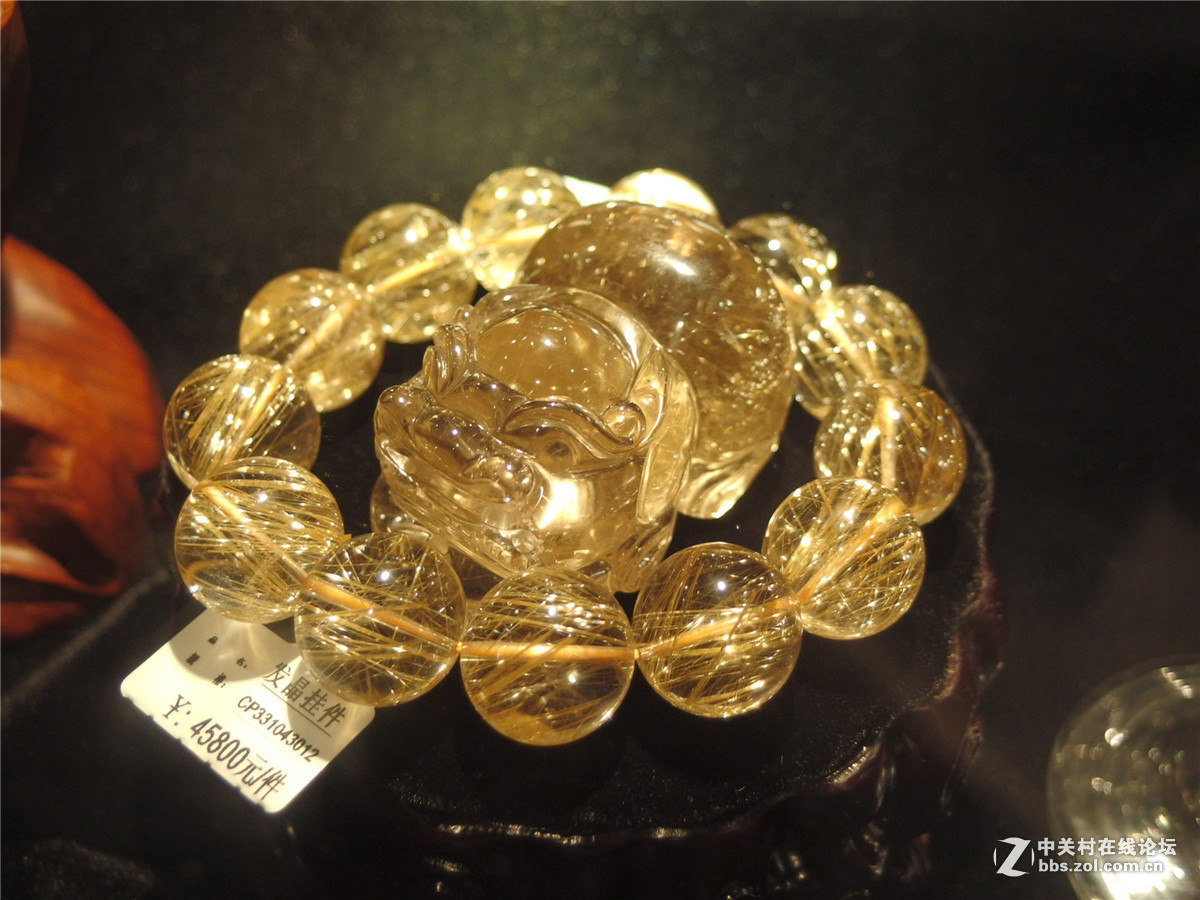 出个MX-1，出个威达28-210红圈（2016年6月9日镜头已出）（2016年11月7日MX-1已出）