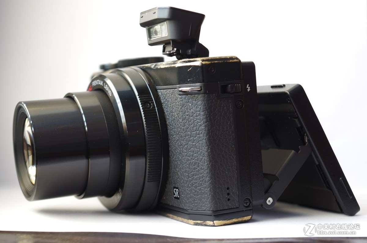 出个MX-1，出个威达28-210红圈（2016年6月9日镜头已出）（2016年11月7日MX-1已出）