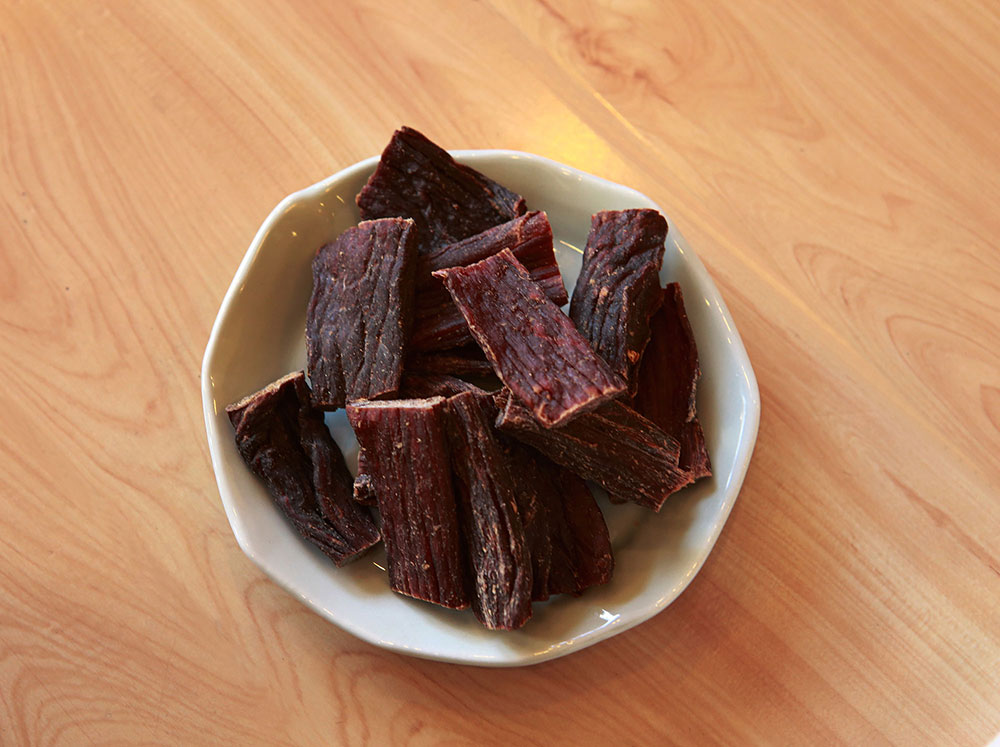 藏美特淘宝店风干牦牛肉干摄影