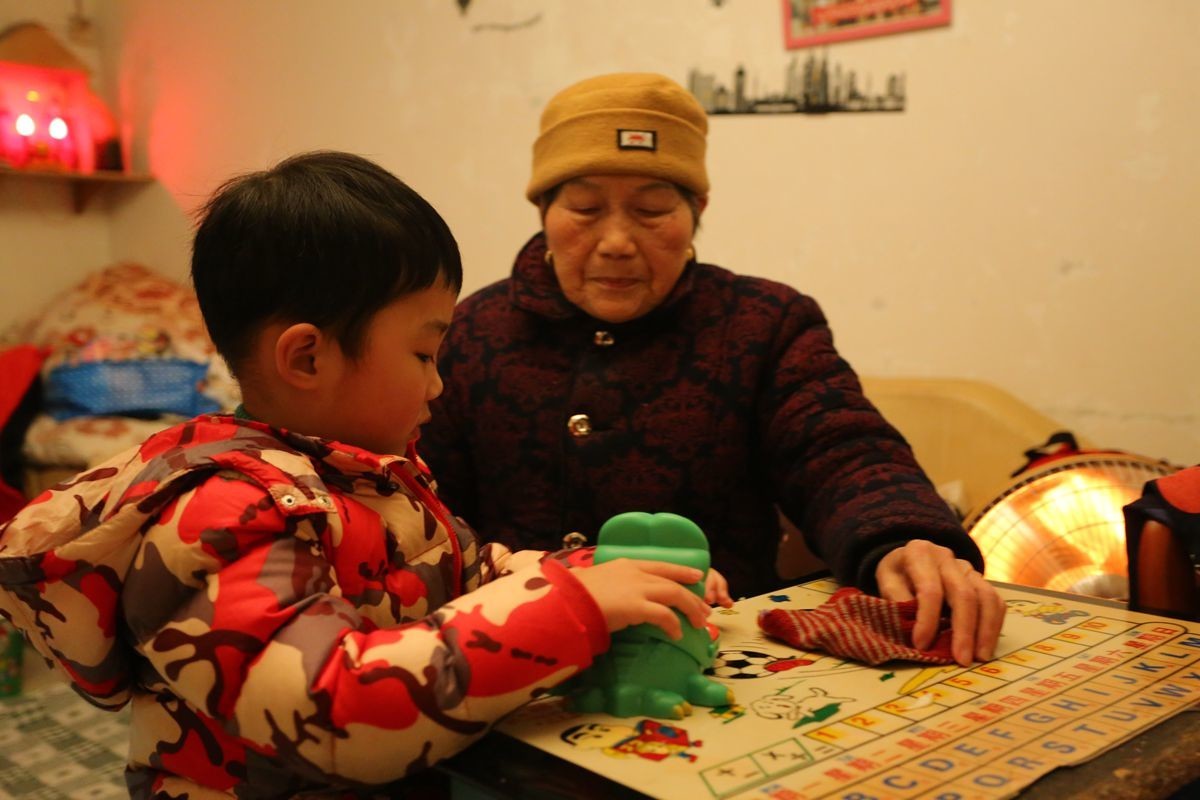 太祖母与曾孙子