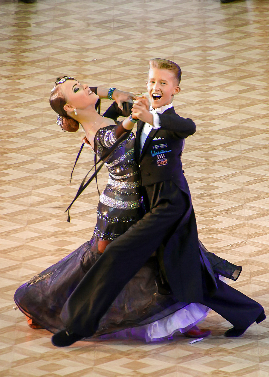 国际标准舞北京站大赛成年组摩登舞