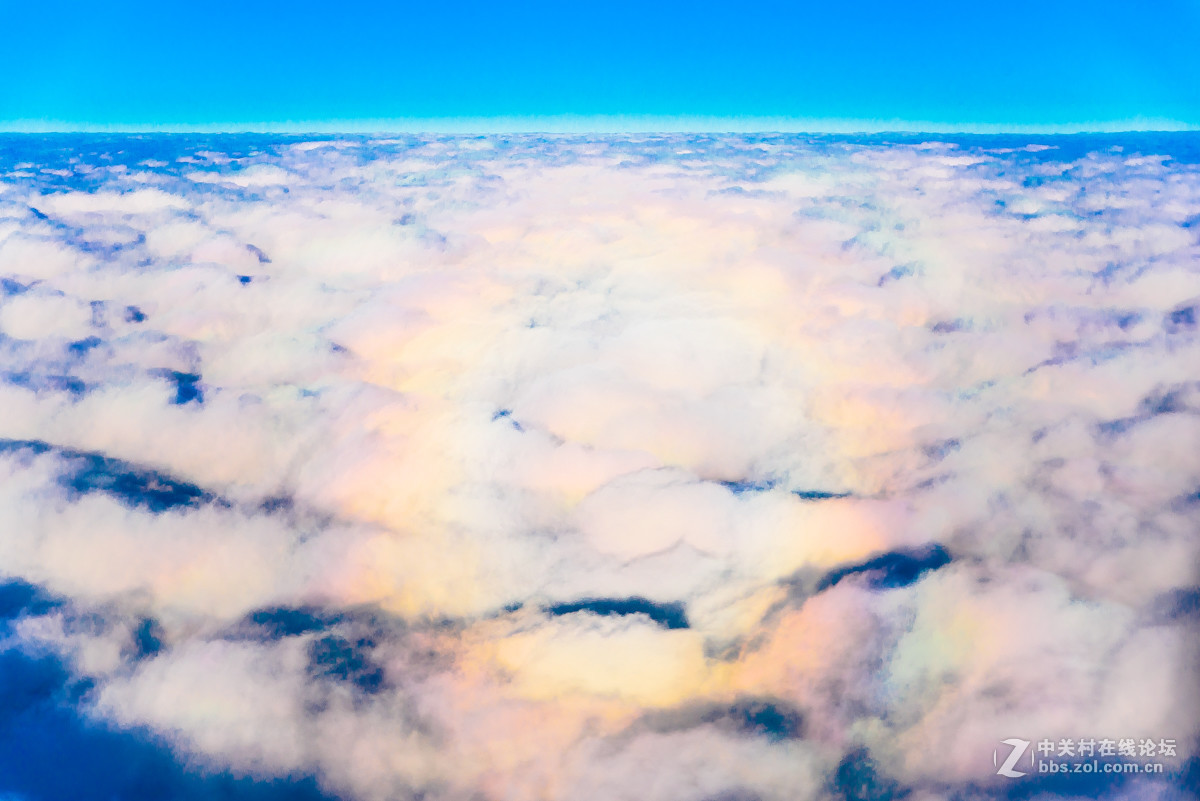 【镜头里】第185号：万米高空观云海（二）
