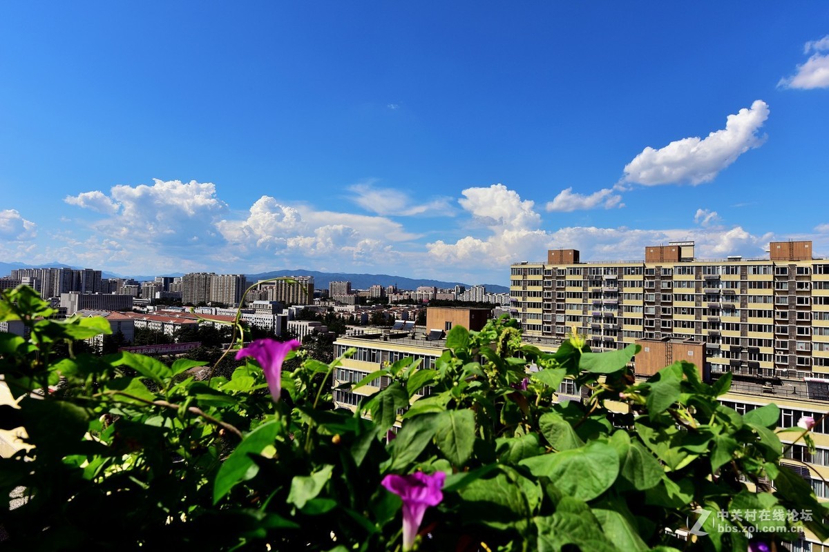 北京现在有一种颜色叫做“阅兵蓝”