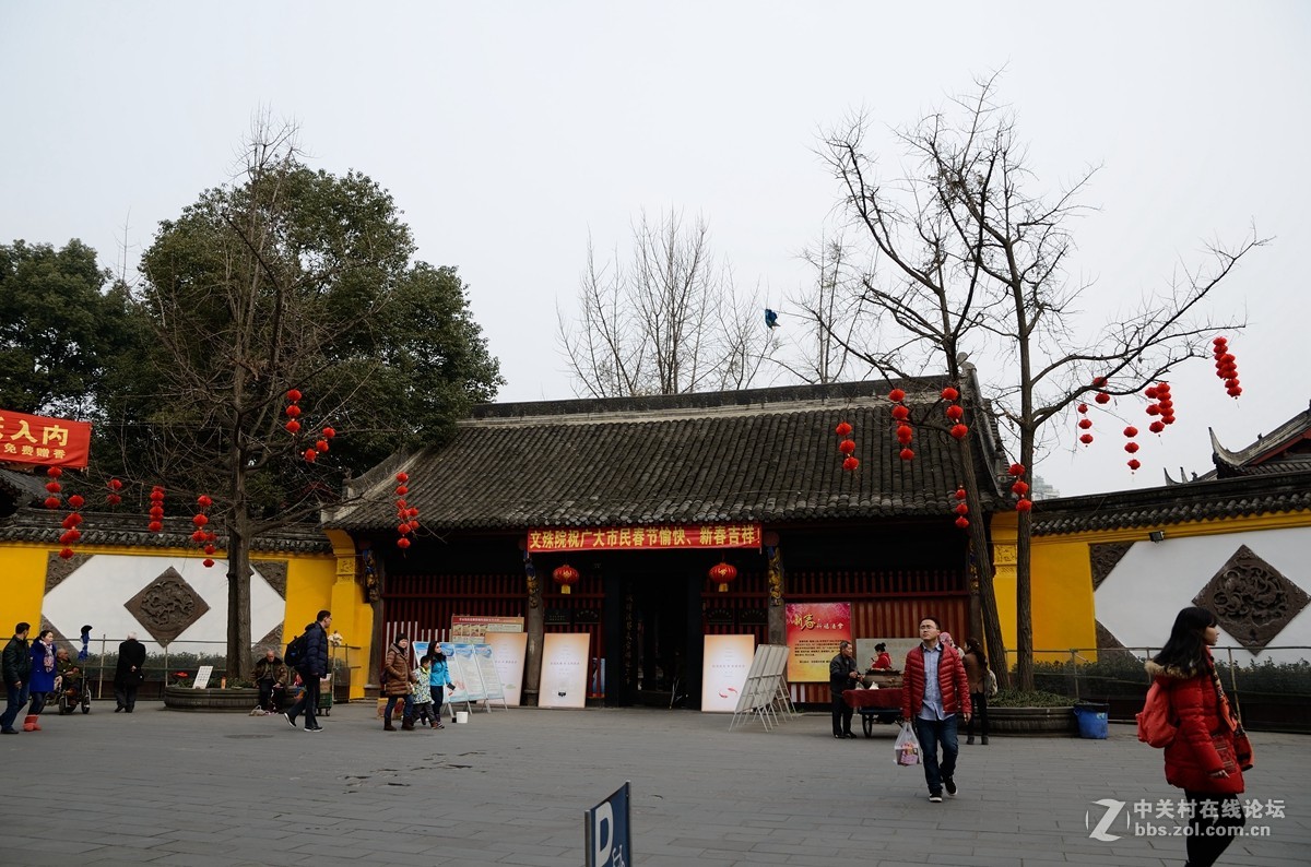 文殊院始建于隋大业年间（605-617）。康熙三十六年（1697年）集资重建庙宇，改称文殊
