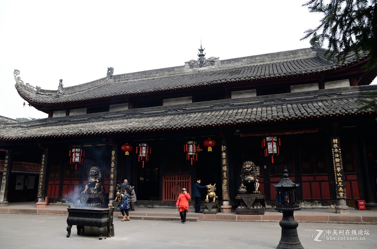 文殊院始建于隋大业年间（605-617）。康熙三十六年（1697年）集资重建庙宇，改称文殊