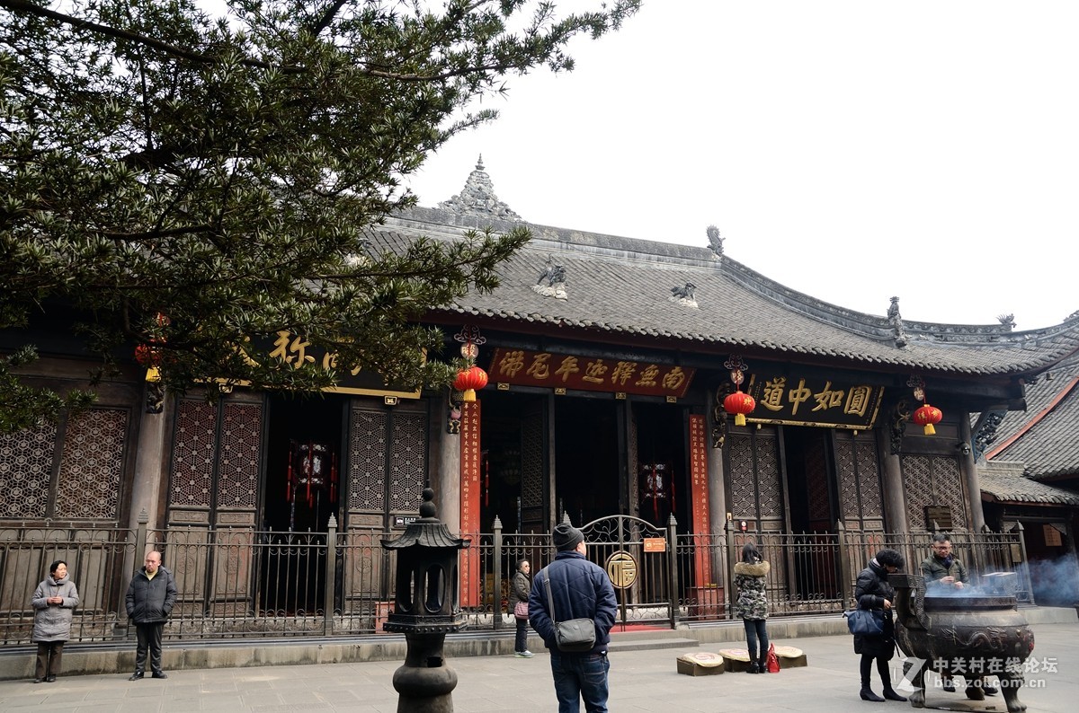 文殊院始建于隋大业年间（605-617）。康熙三十六年（1697年）集资重建庙宇，改称文殊
