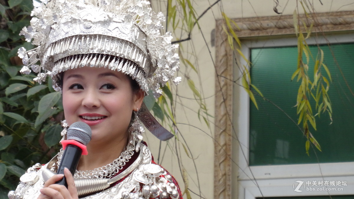 苗歌天后阿幼朵