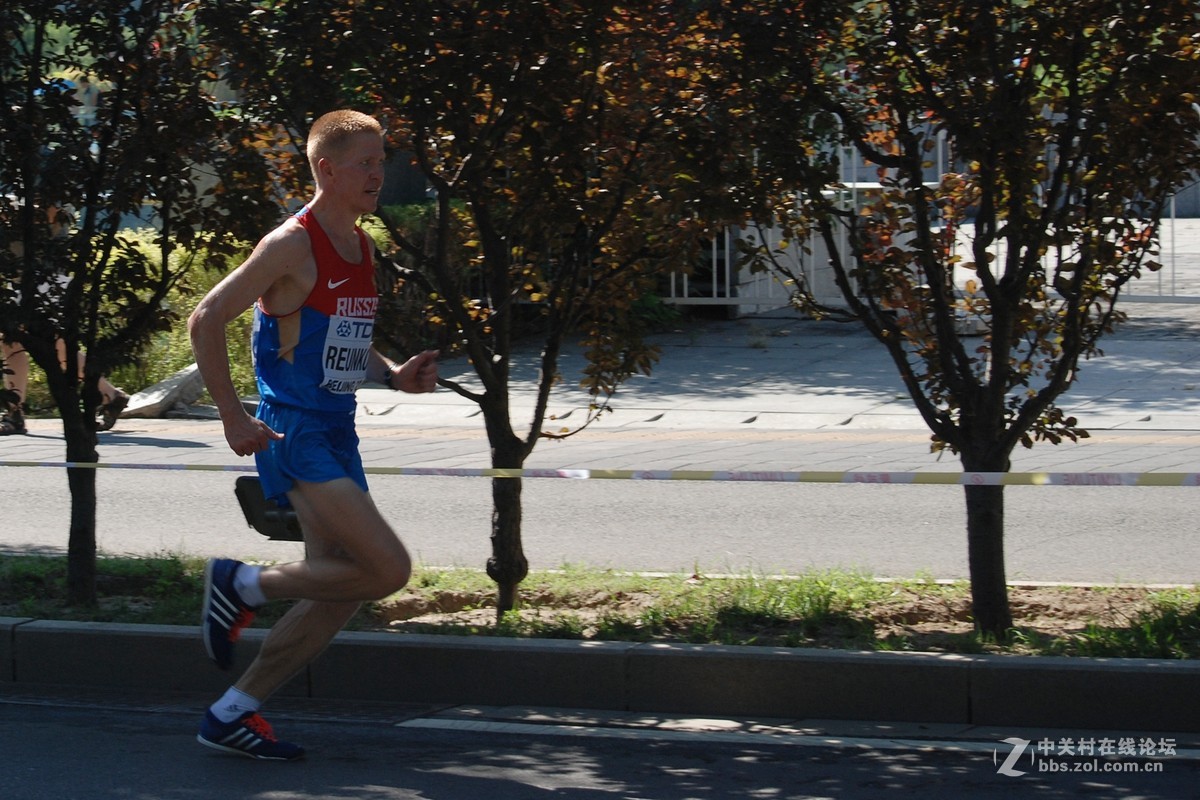 用AFS 55-300抓拍2015世界马拉松决赛