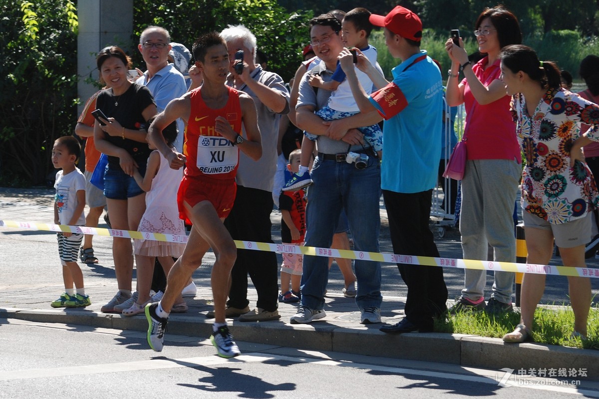 用AFS 55-300抓拍2015世界马拉松决赛