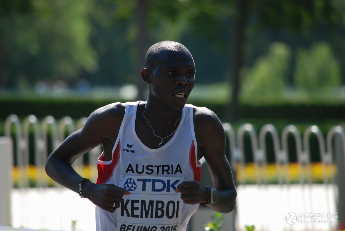 用AFS 55-300抓拍2015世界马拉松决赛