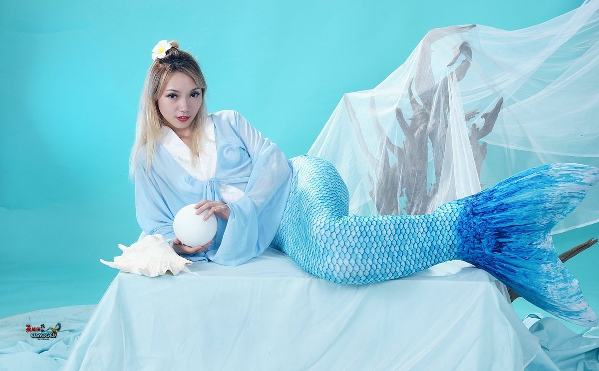 穿越汉服美人鱼惯惯