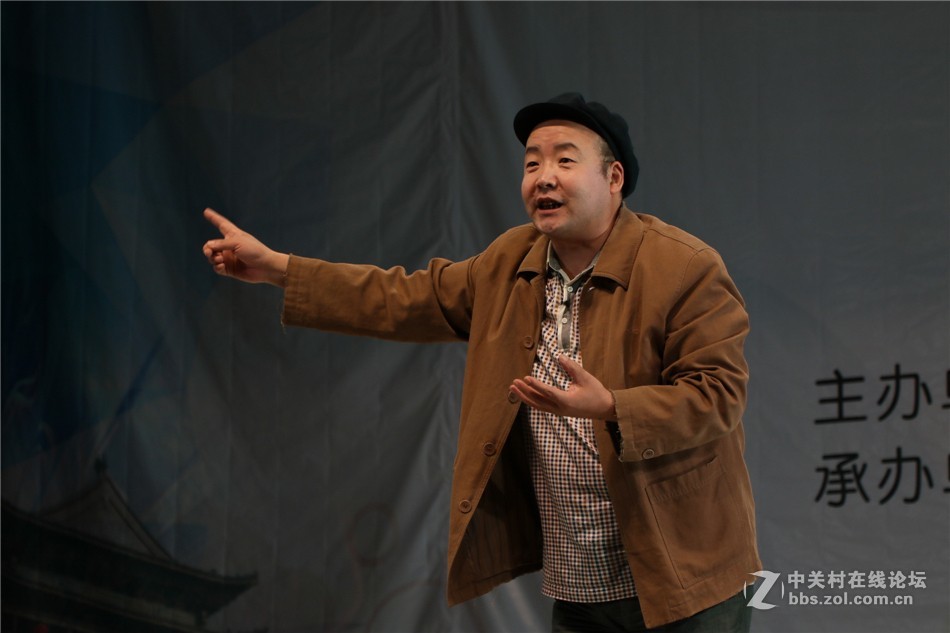 刚购到佳能7D Mark II机，舞台演出试镜（人物）