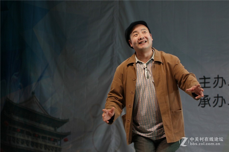 刚购到佳能7D Mark II机，舞台演出试镜（人物）