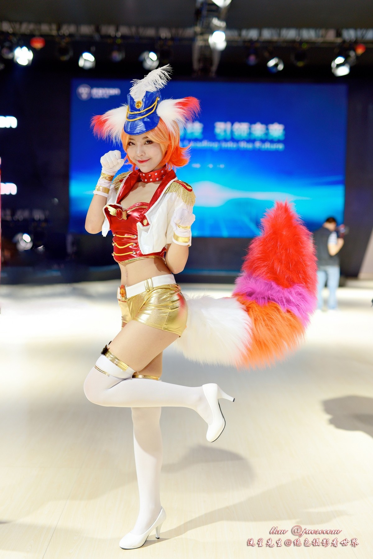 妲己！小乔！痴汉！王者荣耀COSPLAY动漫展现2017广州国际车展展台。你发现她们了吗？