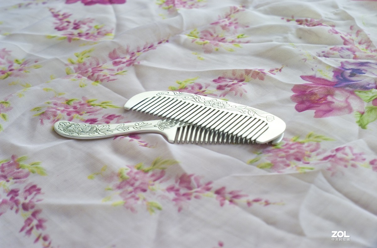 银梳子
