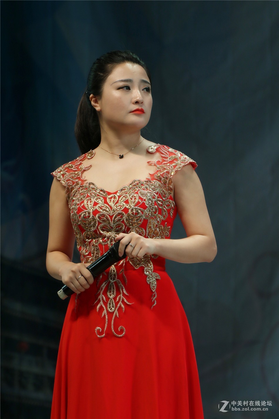 刚购到佳能7D Mark II机，舞台演出试镜（人物）