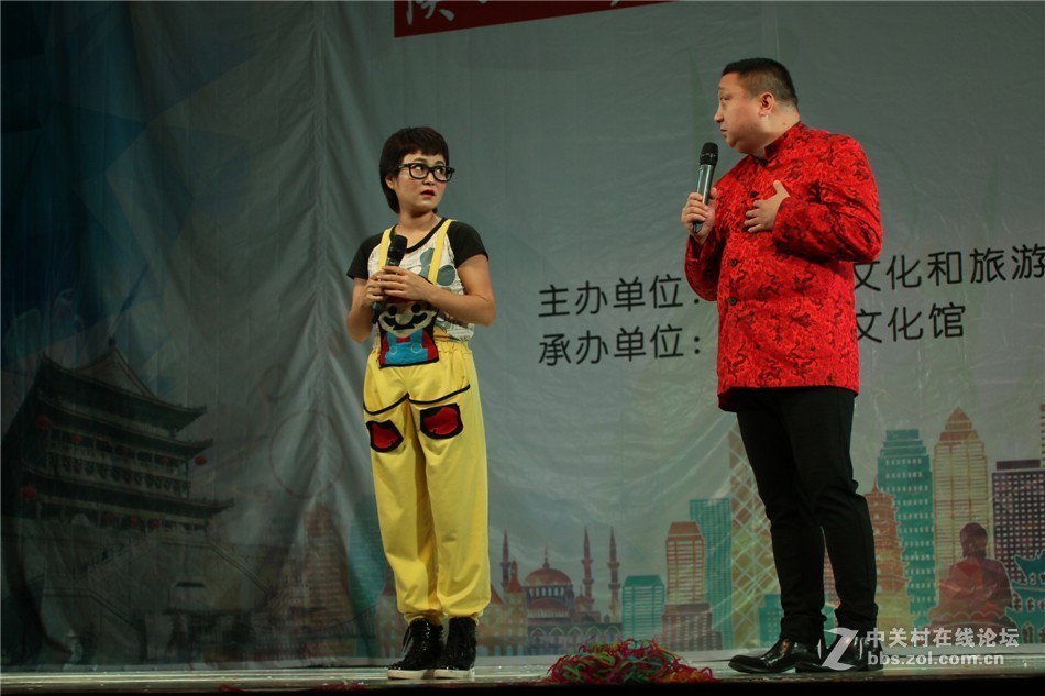 刚购到佳能7D Mark II机，舞台演出试镜（人物）