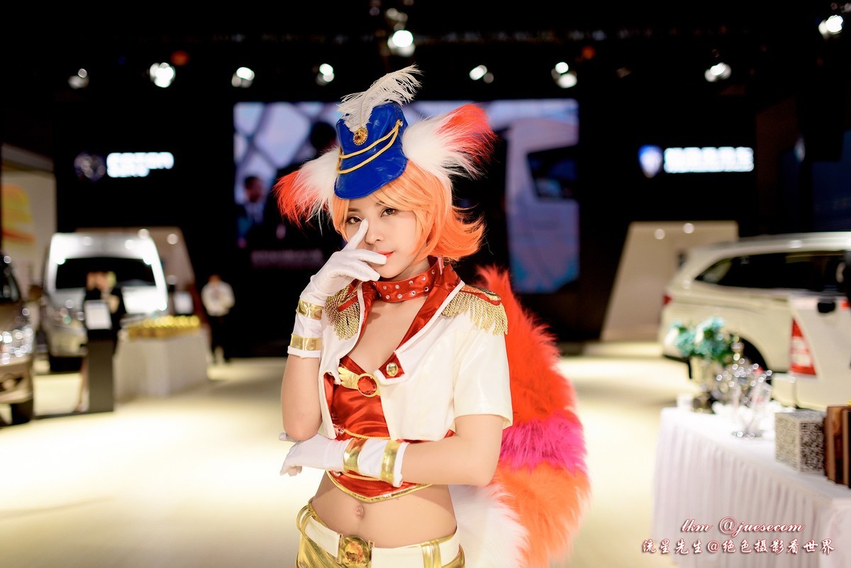 妲己！小乔！痴汉！王者荣耀COSPLAY动漫展现2017广州国际车展展台。你发现她们了吗？